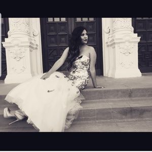 Mermaid white/gold dress